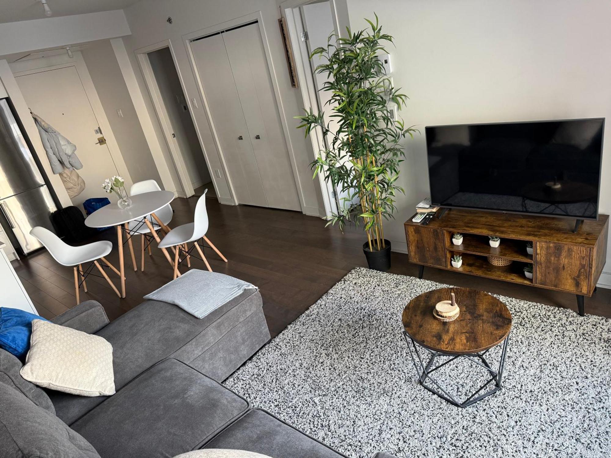 Condo In The Heart Of Downtown مونتريال المظهر الخارجي الصورة